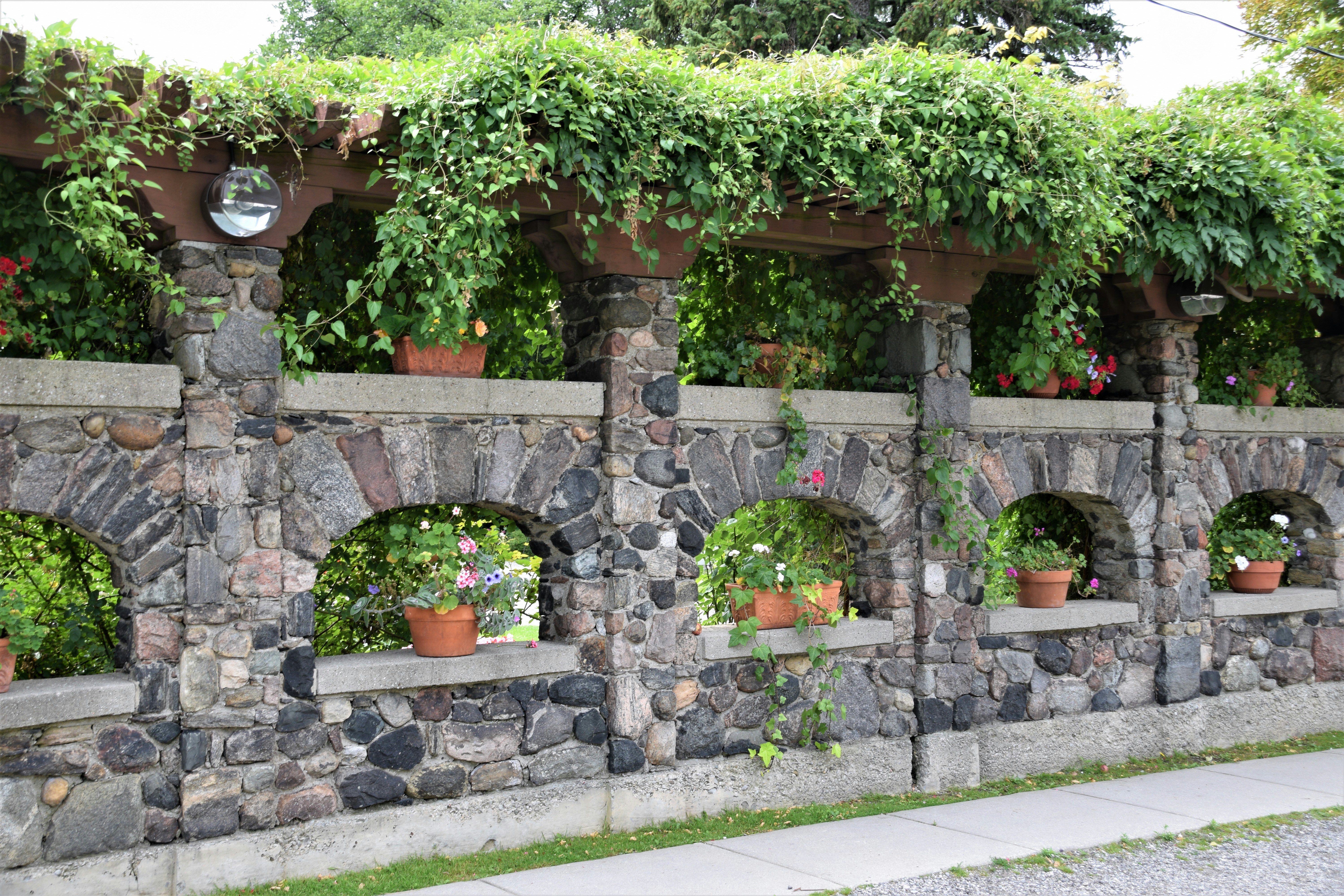 Natursteinmauer